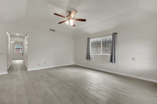 411 S Las Vegas Trail, White Settlement, TX 76108