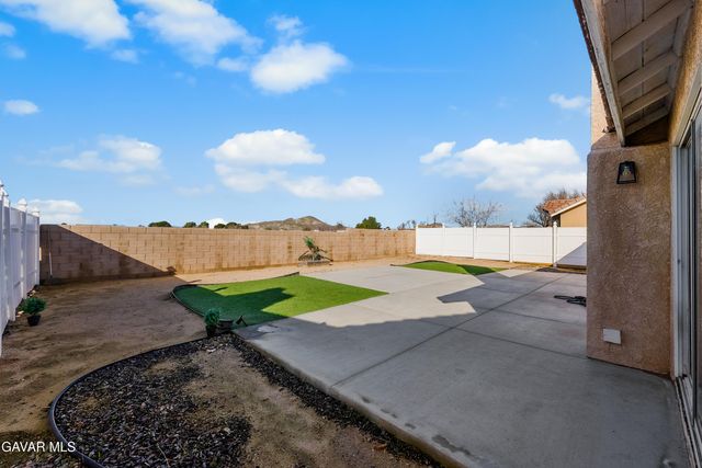 3209 Titcher Lane, Rosamond, CA 93560