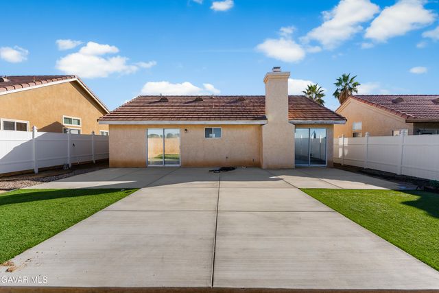 3209 Titcher Lane, Rosamond, CA 93560