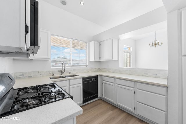 3209 Titcher Lane, Rosamond, CA 93560