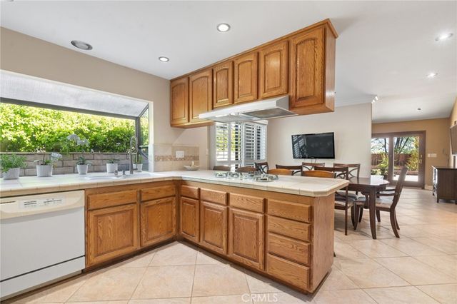 7544 Linley Lane, West Hills, CA 91304