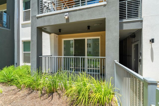 4801 Springdale RD 2002, Austin, TX 78723