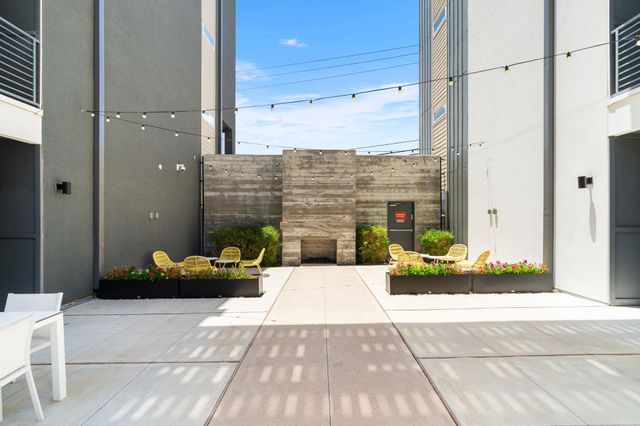 4801 Springdale RD 2002, Austin, TX 78723