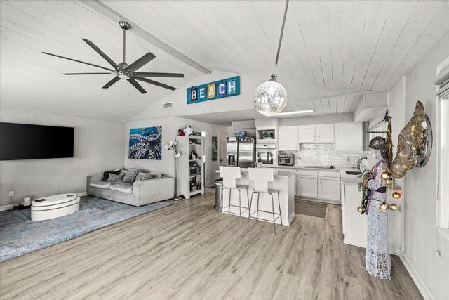 4306 Spanish Main, Jamaica Beach, TX 77554