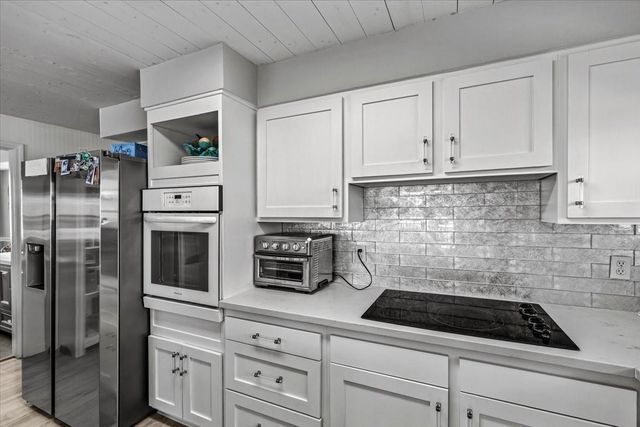 4306 Spanish Main, Jamaica Beach, TX 77554