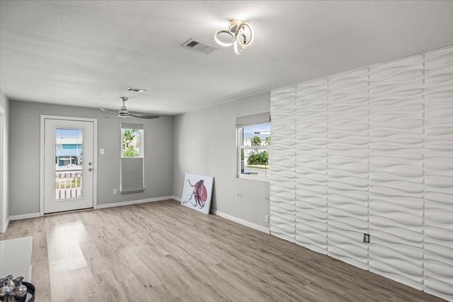 4306 Spanish Main, Jamaica Beach, TX 77554