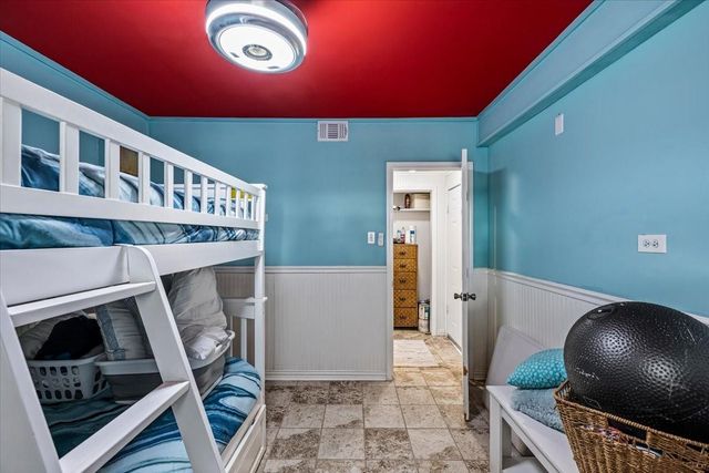 4306 Spanish Main, Jamaica Beach, TX 77554