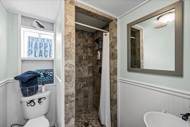 4306 Spanish Main, Jamaica Beach, TX 77554