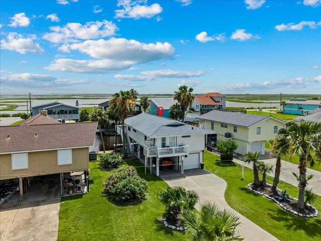 4306 Spanish Main, Jamaica Beach, TX 77554