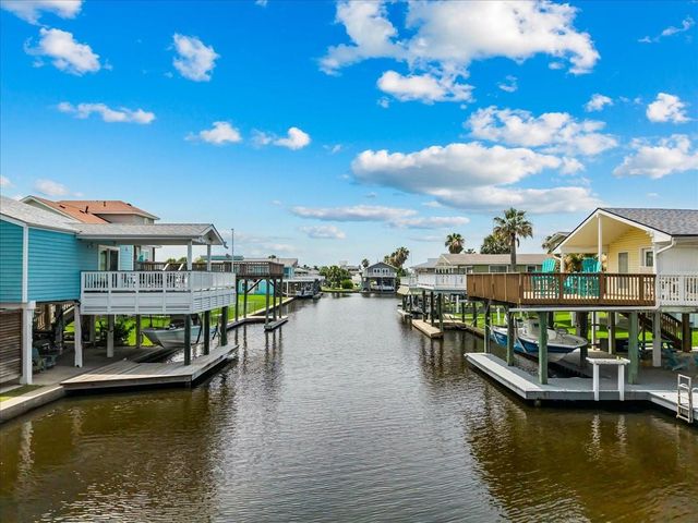 4306 Spanish Main, Jamaica Beach, TX 77554