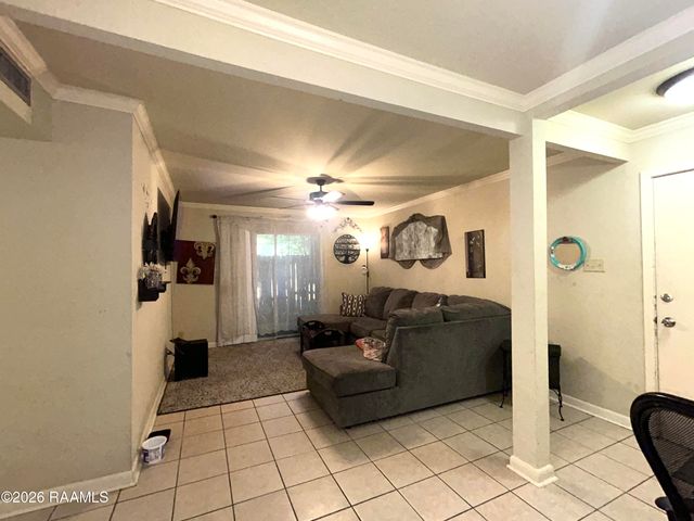 220 Doucet Road 154g, Lafayette, LA 70503