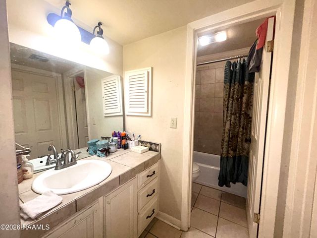 220 Doucet Road 154g, Lafayette, LA 70503
