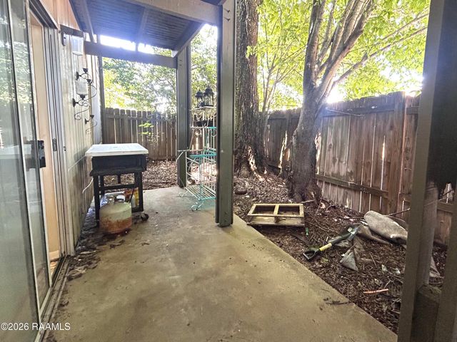 220 Doucet Road 154g, Lafayette, LA 70503