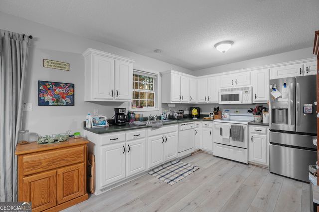 217A Bluegill Road, Eatonton, GA 31024