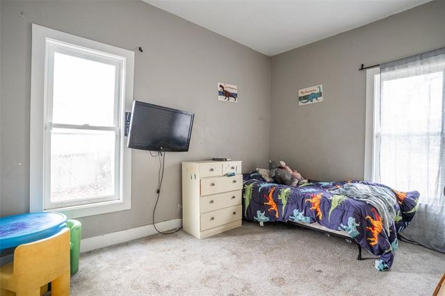 2919 1st Street, Des Moines, IA 50313