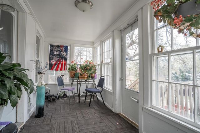 2919 1st Street, Des Moines, IA 50313