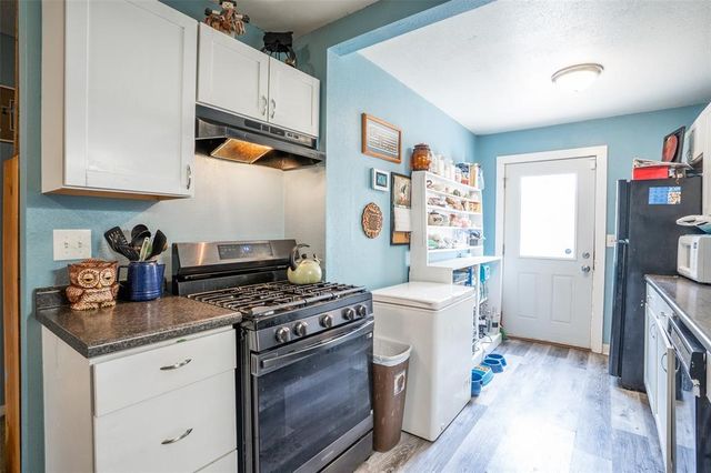 2919 1st Street, Des Moines, IA 50313