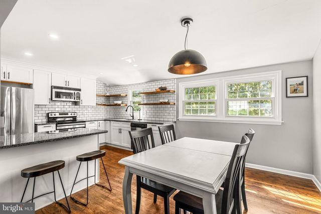 2604 BEECHWOOD RD, Lancaster, PA 17601