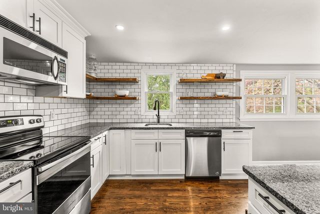 2604 BEECHWOOD RD, Lancaster, PA 17601