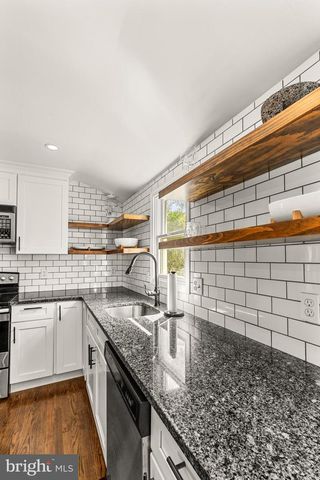 2604 BEECHWOOD RD, Lancaster, PA 17601