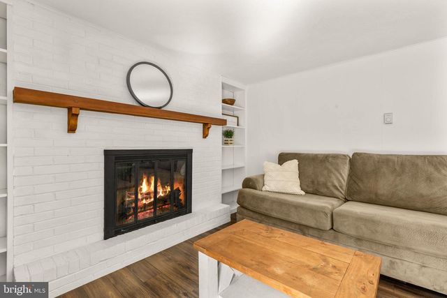 2604 BEECHWOOD RD, Lancaster, PA 17601