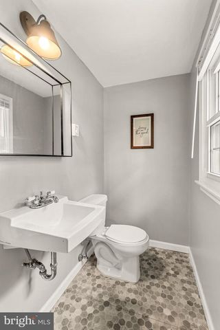 2604 BEECHWOOD RD, Lancaster, PA 17601