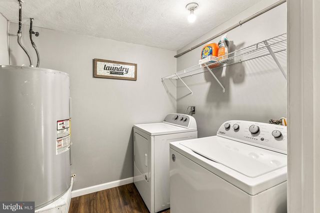 2604 BEECHWOOD RD, Lancaster, PA 17601