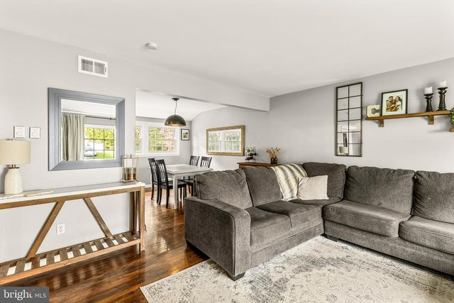 2604 BEECHWOOD RD, Lancaster, PA 17601