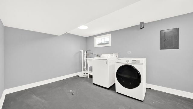 6420 Windsor Avenue, Berwyn, IL 60402