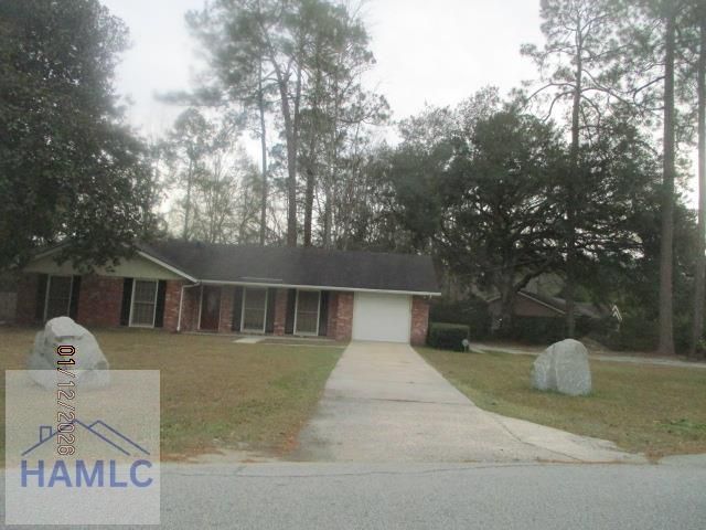 702 Fraser Drive, Hinesville, GA 31313