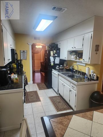 702 Fraser Drive, Hinesville, GA 31313