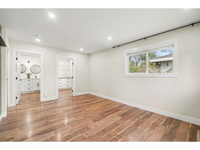 2421 Courtney Dr, Loveland, CO 80537