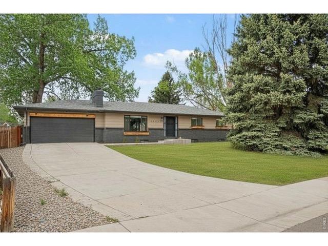2421 Courtney Dr, Loveland, CO 80537