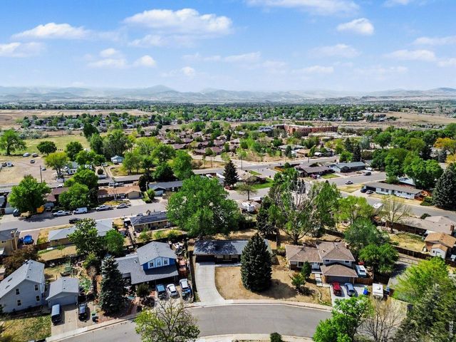 2421 Courtney Dr, Loveland, CO 80537