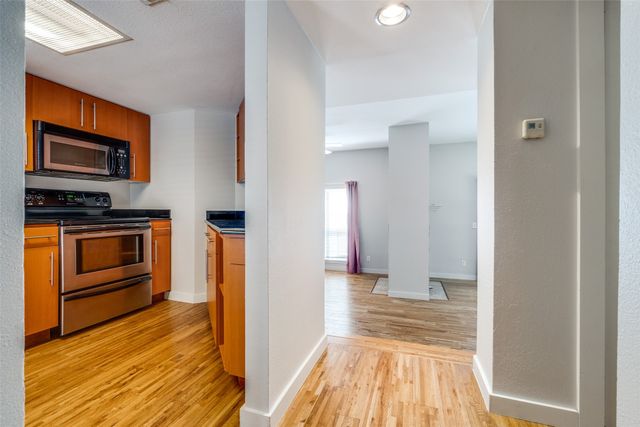 3901 Travis Street 107, Dallas, TX 75204