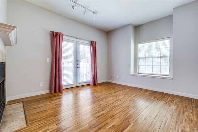 3901 Travis Street 107, Dallas, TX 75204