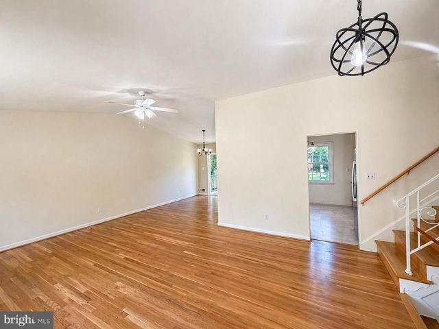 13208 HATHAWAY DR, Silver Spring, MD 20906