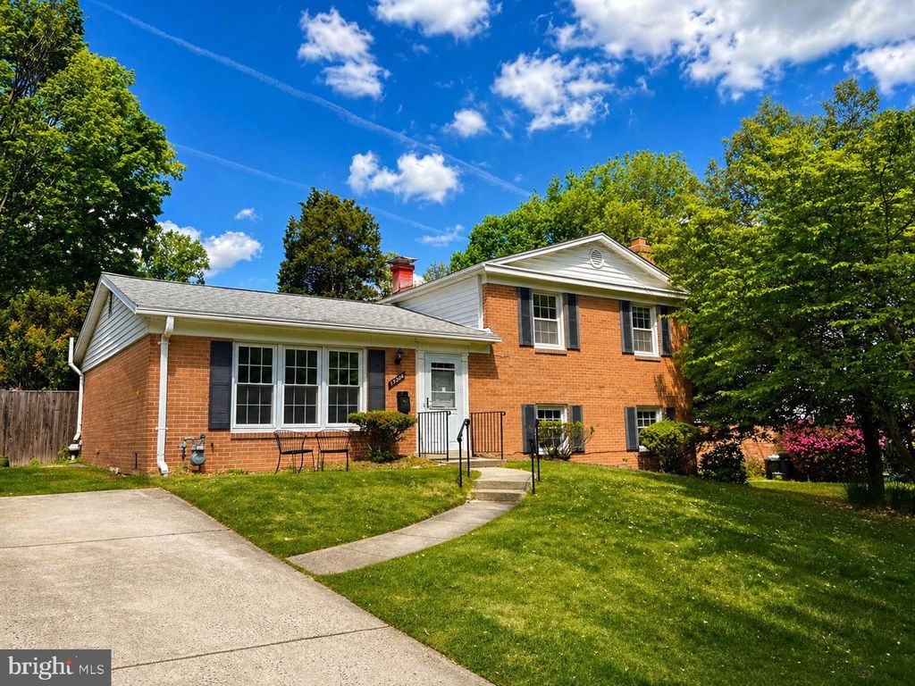 13208 HATHAWAY DR, Silver Spring, MD 20906