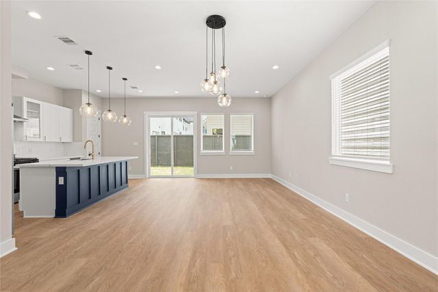 5927 Wheatley Street, Houston, TX 77091