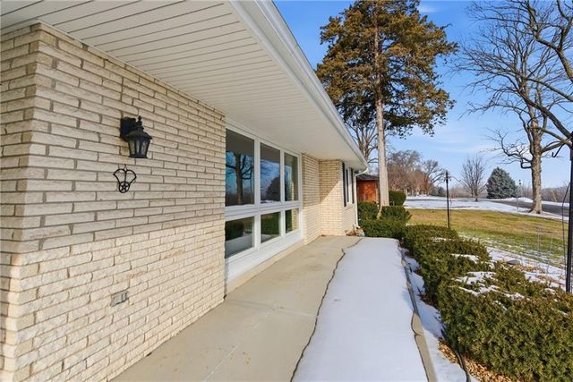 1108 S Esplanade Street, Leavenworth, KS 66048