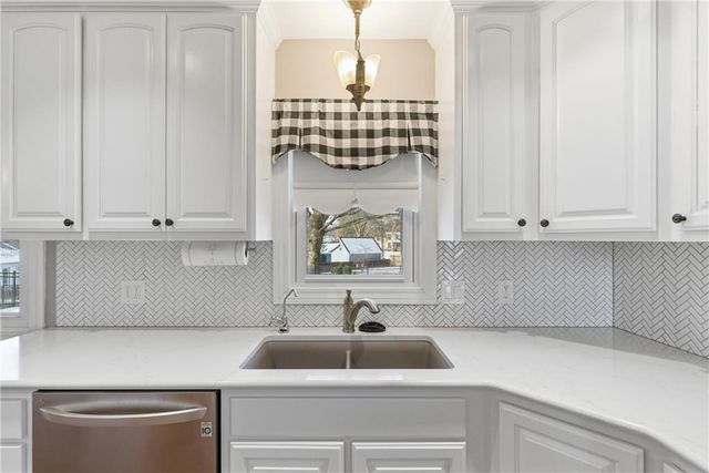 1108 S Esplanade Street, Leavenworth, KS 66048