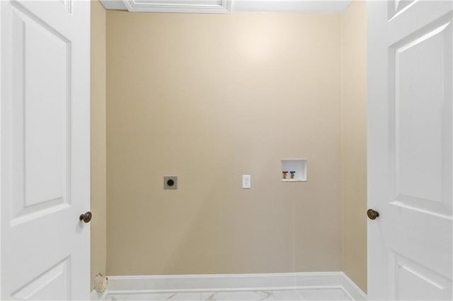 1108 S Esplanade Street, Leavenworth, KS 66048