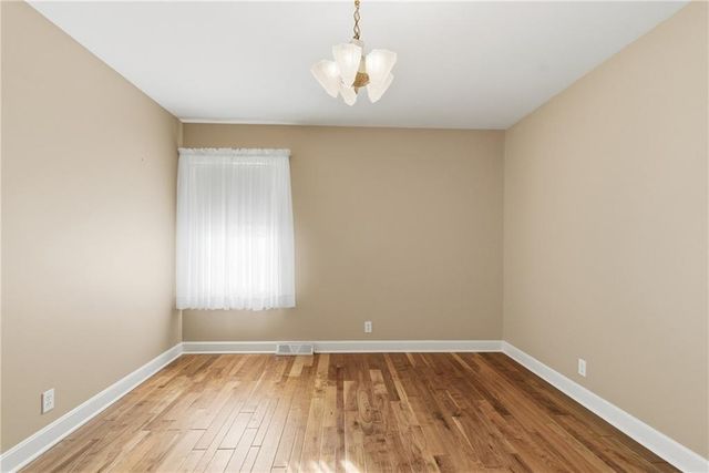 1108 S Esplanade Street, Leavenworth, KS 66048