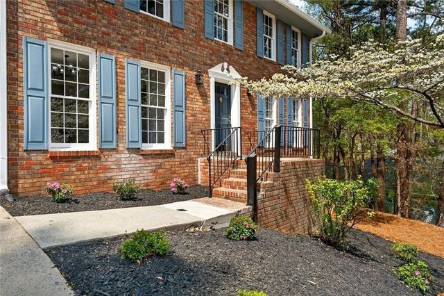 3728 Creekstone Drive, Peachtree Corners, GA 30092