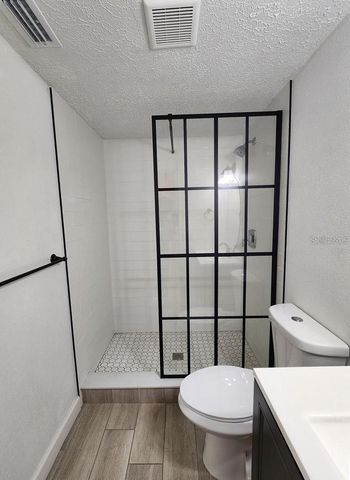 3244 FOX LAKE DRIVE, Tampa, FL 33618