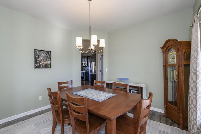 512 Westlawn AVENUE, Mukwonago, WI 53149