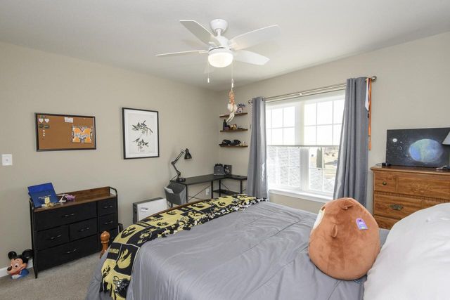 512 Westlawn AVENUE, Mukwonago, WI 53149