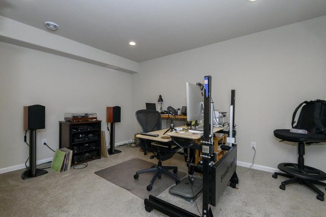 512 Westlawn AVENUE, Mukwonago, WI 53149