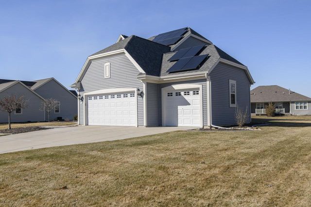 512 Westlawn AVENUE, Mukwonago, WI 53149