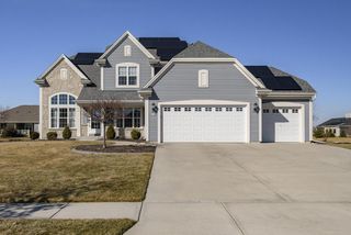 512 Westlawn AVENUE, Mukwonago, WI 53149